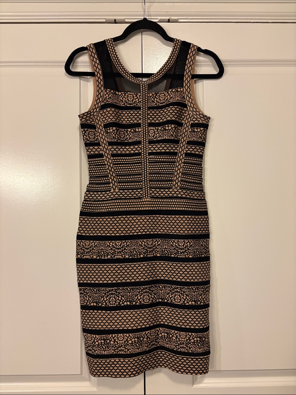 Herve Leger Black and Tan Sleeveless Patterned Midi Dress